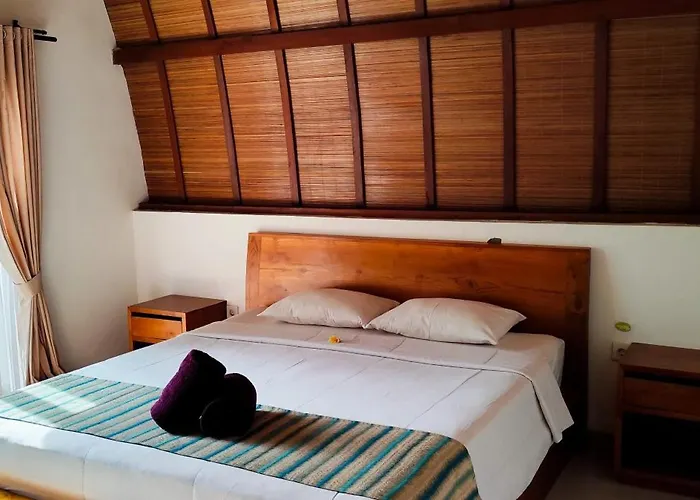 Sunset Shade Lodge